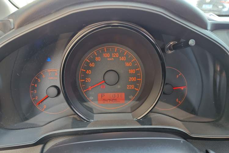 Used Honda Fit 2018 1.5L CVT Comfort Sunroof Version