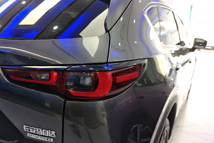 Used Mazda CX-5 2022 2.5L Automatic Two-Wheel Drive ZhiZun Version
