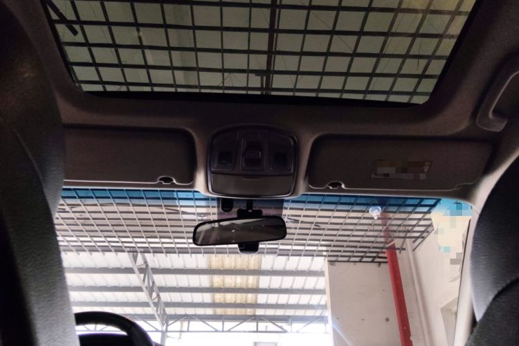 Used Hyundai Tucson 2015 1.6T Dual-Clutch Two-Wheel-Drive Smart Model Headliner