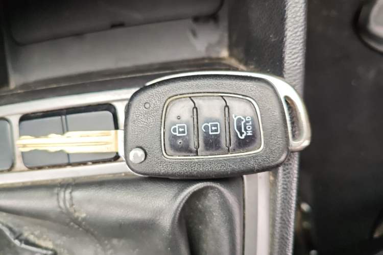 Used Hyundai ix25 2017 1.6L Manual Fashion Model