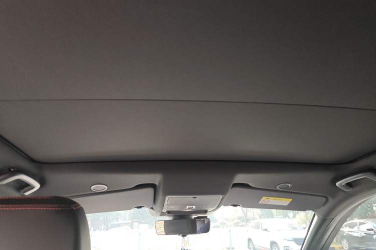 Used Land Rover Discovery Sport 2023 249 PS R-Dynamic HSE Luxury Custom Edition