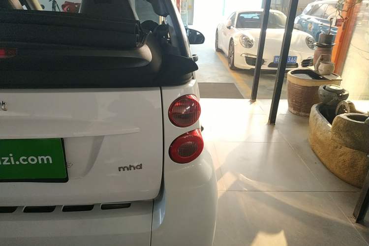 Used smart fortwo 2012 1.0 MHD Convertible Passion Edition
