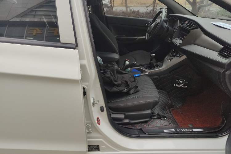 Used Haima M3 2016 1.5L Manual Comfort Model
