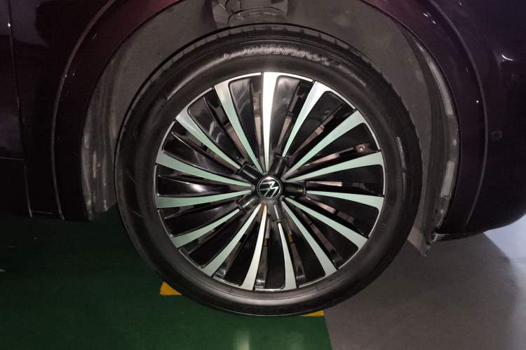 Used Volkswagen Viloran 2022 380TSI Prestige Edition Exterior 4