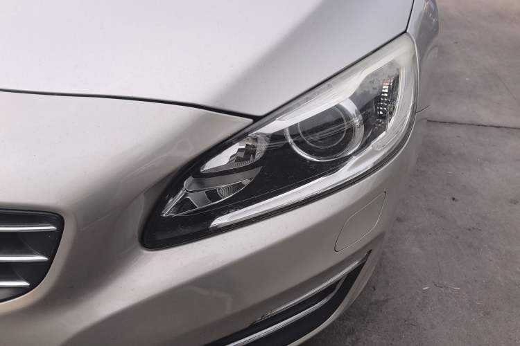 Used Volvo V60 2017 T5 Zhiyi Edition China V Standard
