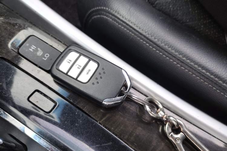 Used Honda Accord 2014 2.4L EXN Luxury Navigation Edition Vehicle Key