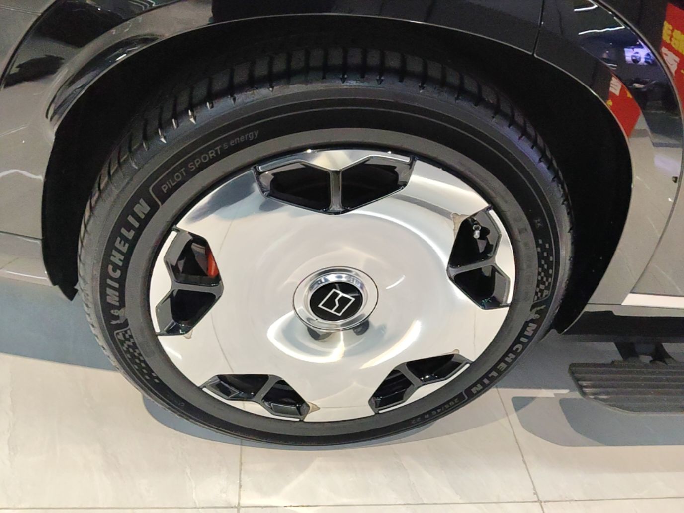 Zeekr 9X 2025 Hyper Edition 70kWh — снимка 11