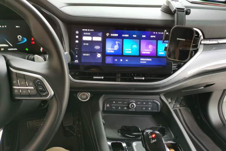 Used Haval F7x 2021 1.5T Two-Wheel Drive Smart & Trendy Edition Audio And AC Panel