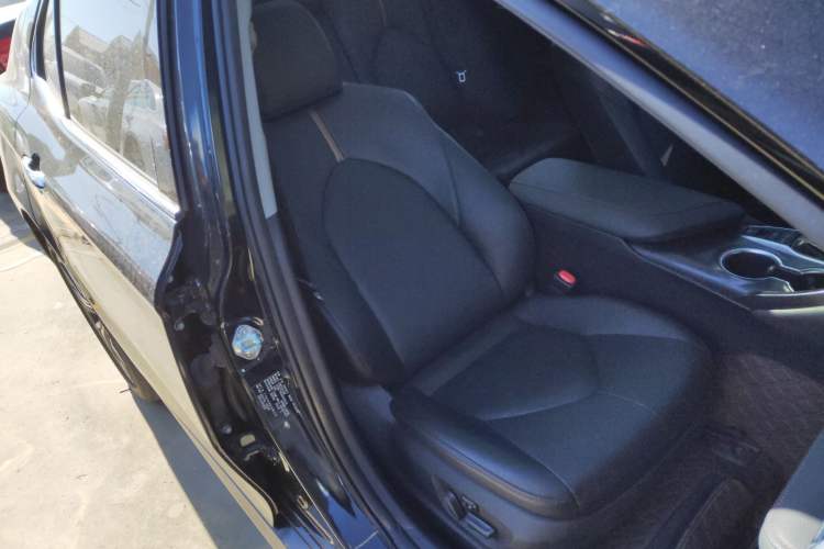 Used Toyota Camry 2021 2.5G Luxury Edition