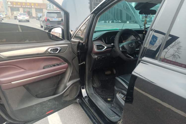 Used GAC Trumpchi M6 2021 PRO 270T DCT Luxury Edition
