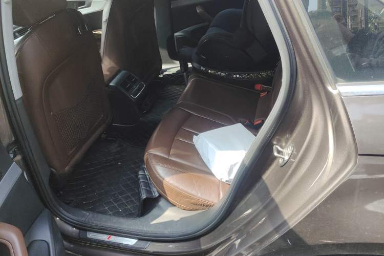 Used Audi A4L 2018 30th Anniversary Edition 40 TFSI Fashion Model