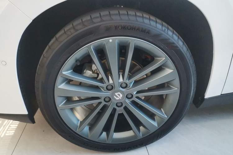 Used Leapmotor C16 2024 All-Electric 580 Luxury Edition
