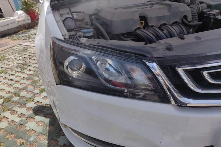 Used Geely Auto Emgrand 2017 Sedan Million Edition 1.5L Manual Luxury Model