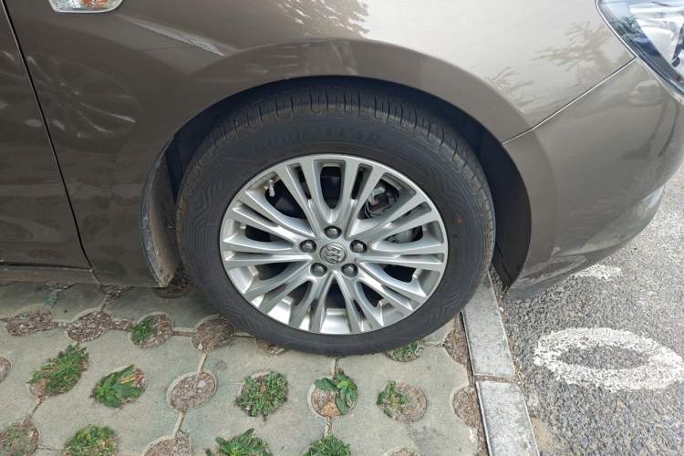 Used Buick GT 2015 18T Dual-Clutch Luxury Model
