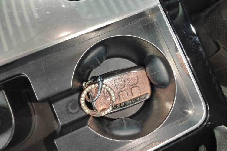 Used Land Rover Range Velar 2018 P380 S Vehicle Key