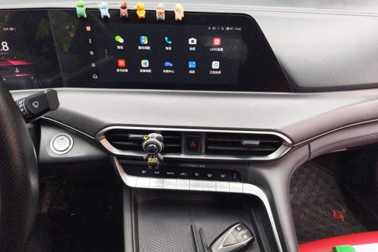 Used Changan UNI-T 2020 1.5T Prestige Version
