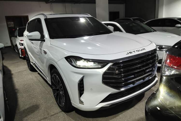 Used JETOUR X70 PLUS 2023 1.6T DCT Stronger PLUS 5-seater