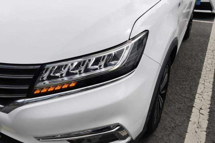 Used Roewe RX5 2019 20T Two-Wheel Drive Automatic 4G Connected Platinum Edition