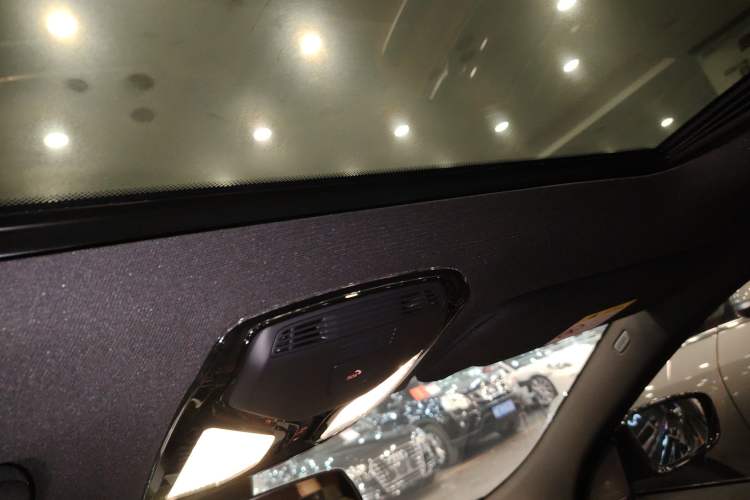 Used BMW 6 Series GT 2022 630i M Sport Package Headliner