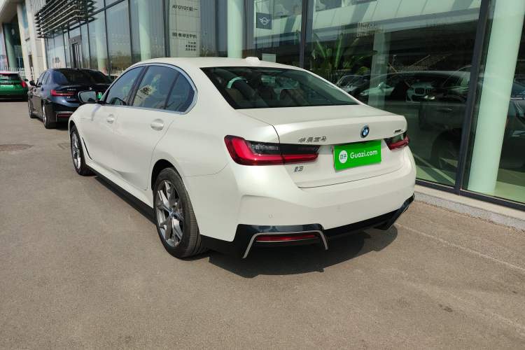 Used BMW i3 2024 eDrive 35 L
