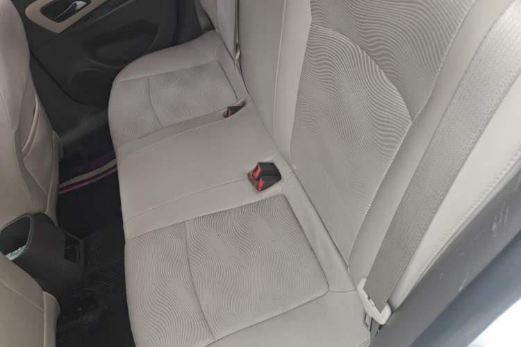 Used Chevrolet Cruze 2015 1.5L Classic SE AT
