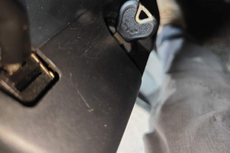 Used Wuling Zhiguang 2015 1.2L Practical LS-I Model