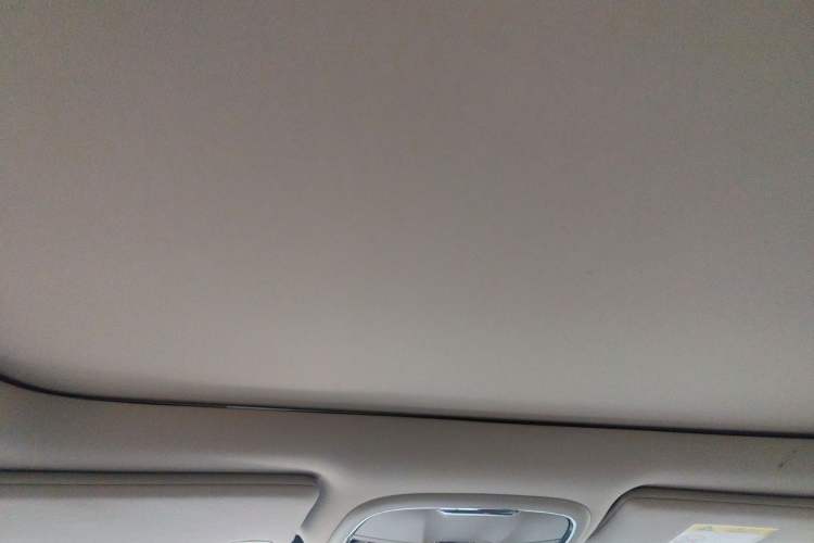 Used Jeep Cherokee 2020 2.0L Two-Wheel Drive Classic Sports Edition
