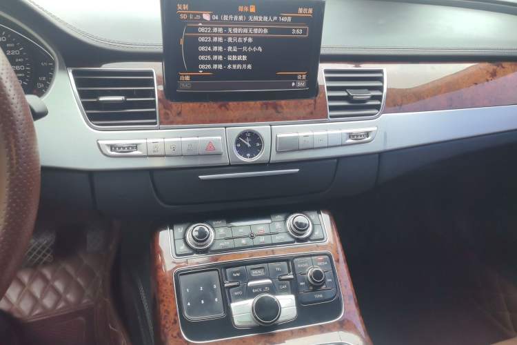 Used Audi A8 2011 A8L 3.0 TFSI quattro Luxury Edition (213kW) Audio And AC Panel