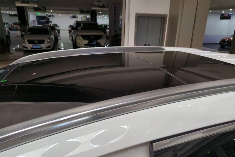 Used Mercedes-Benz GLC 2017 GLC 260 4MATIC Luxury Model
