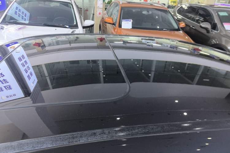 Used Mercedes-Benz E-Class 2017 E 300 L Sporty and Stylish Model
