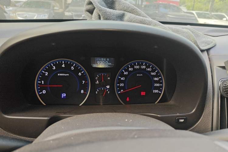 Used Hyundai Celesta 2011 1.6L Automatic Top-Tier Version
