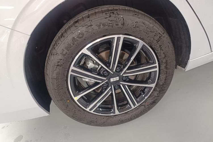 Used Geely Galaxy A7 2025 Model EM-i 70km Exploration Edition
