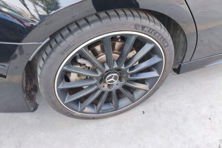 Used Mercedes-Benz A-AMG 2020 AMG A 35 L 4MATIC