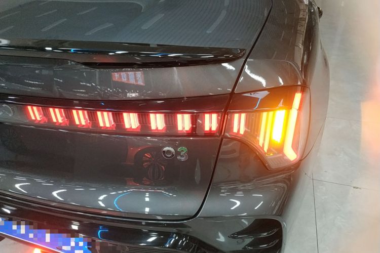 Used Lynk & Co 03 2023 2.0TD DCT JingPro
