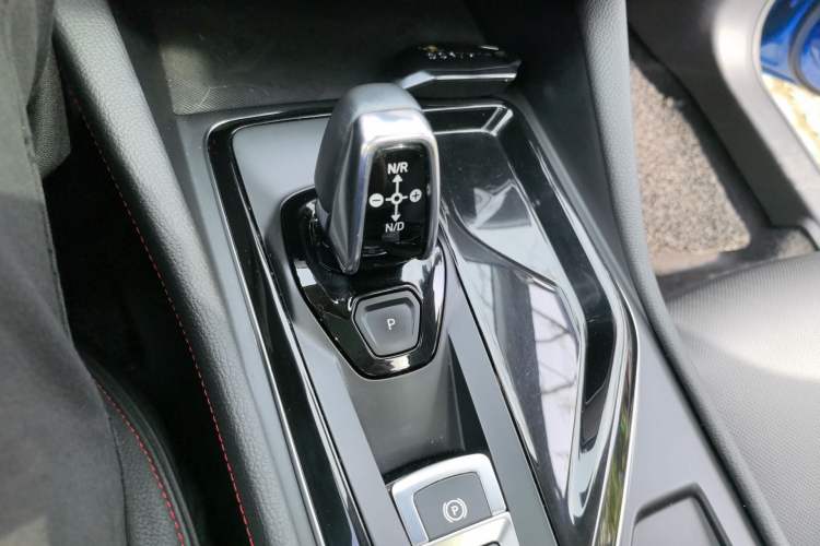 Used Lynk & Co 02 2018 1.5T DCT Two-Wheel Drive Pro Version China V Emission Standard