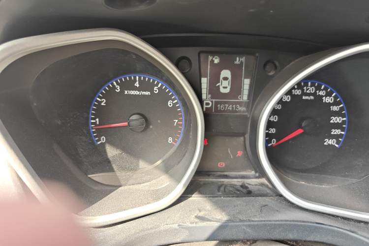 Used Geely Auto GX9 2016 2.4L Automatic Two-Wheel Drive Deluxe Upgrade Edition Odometer Close Up