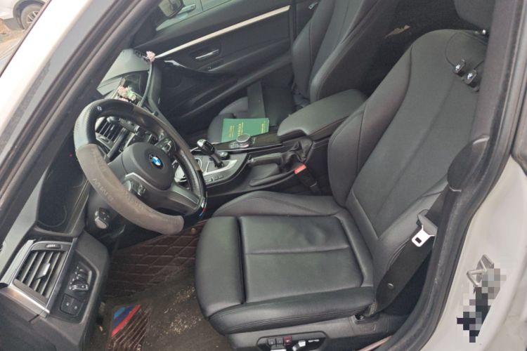 Used BMW 3 Series GT 2019 320i M Sport Package Left Front Seat