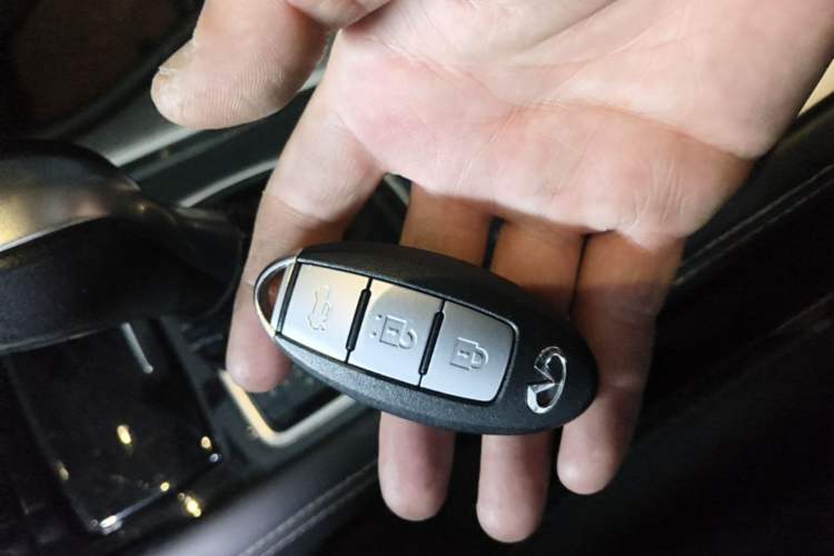 Used Infiniti Q50L 2016 2.0T Ambition Edition
