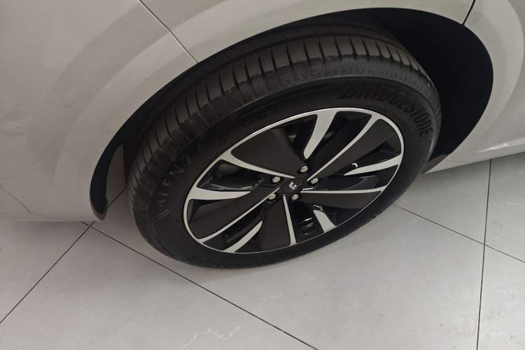 Used Li Auto L6 2025 Pro Smart Refresh Edition