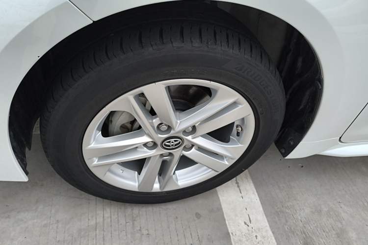 Used Toyota Levin 2021 185T CVT Luxury Edition Left Front Wheel Hub