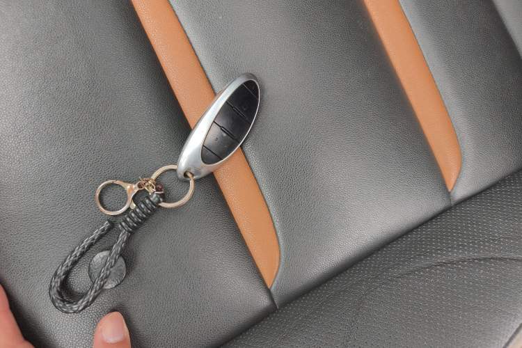 Used Bestune T77 2019 230 TID Automatic Luxury Version National V
