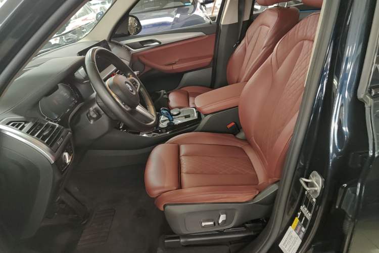 Used BMW iX3 2022 Leading Type
