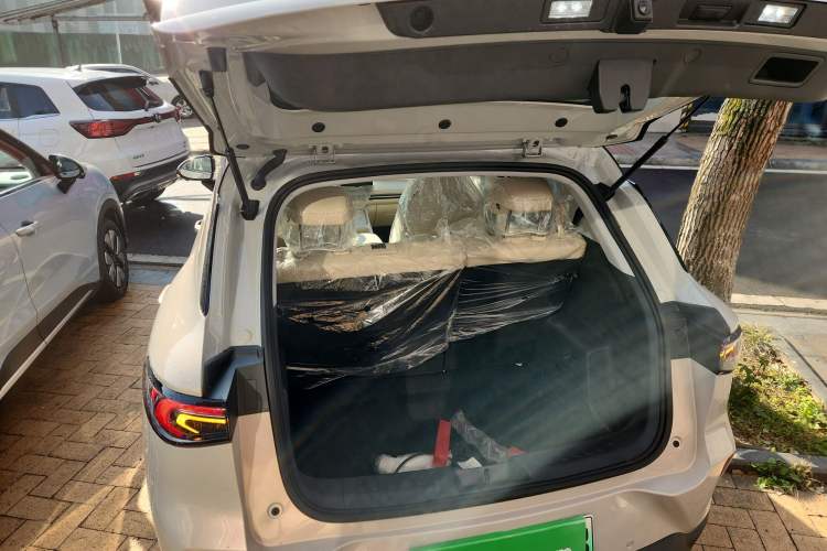 Used Wuling Bingo S 2025 Model 325km Deluxe Edition