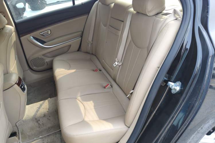 Used Roewe 950 2012 2.0L Comfort Edition