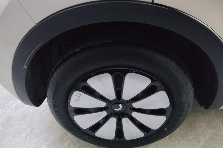 Used Wuling Bingo 2024 333 km Enjoyment Version
