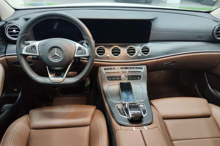 Used Mercedes-Benz E-Class 2016 E 200 L Sport Edition