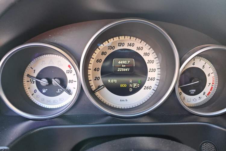 Used Mercedes-Benz E-Class 2015 E 260 L Sport Edition
