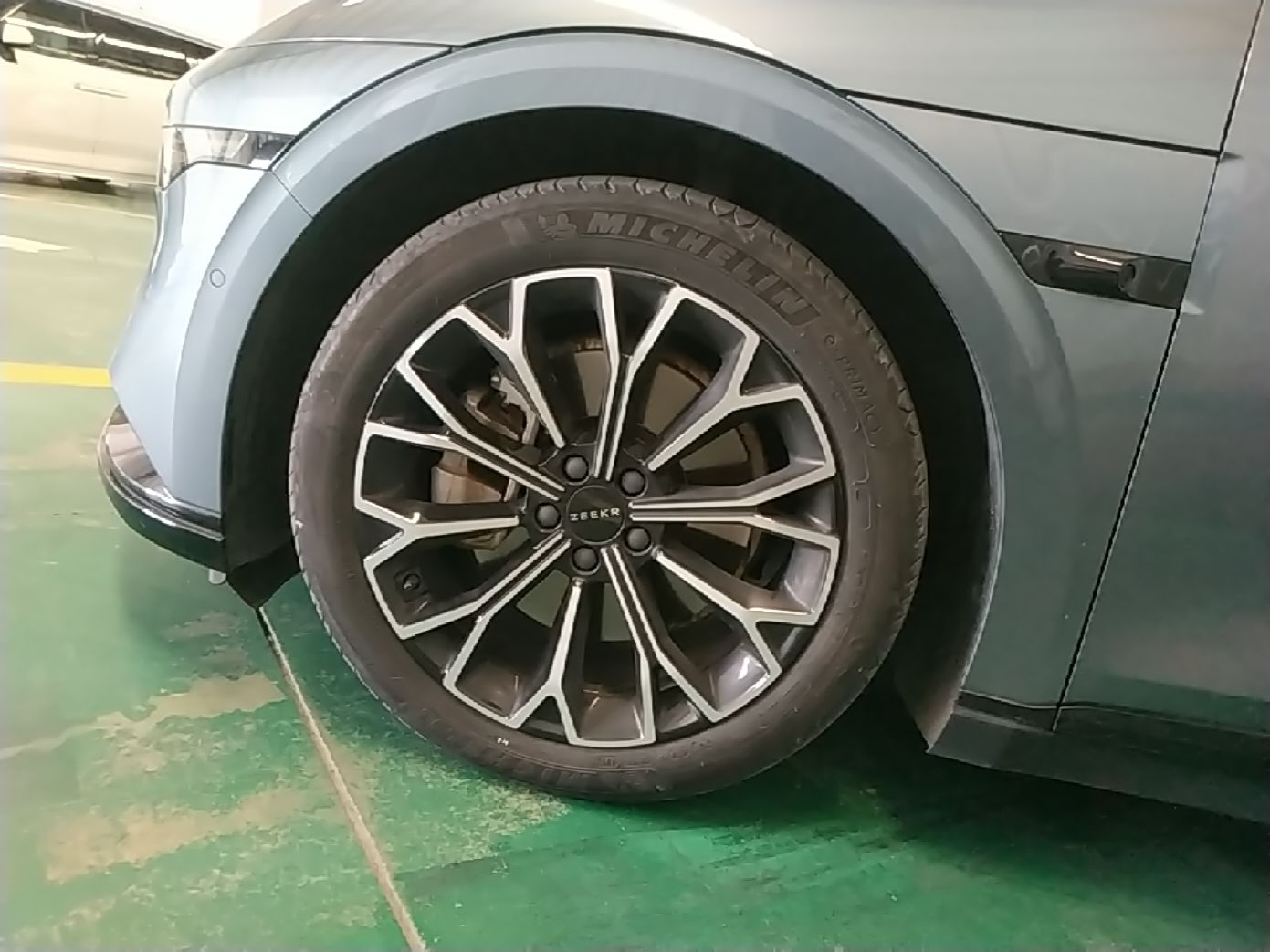 Zeekr 007 2024 Rear-Drive Intelligent Driving Version 100 kWh — снимка 10