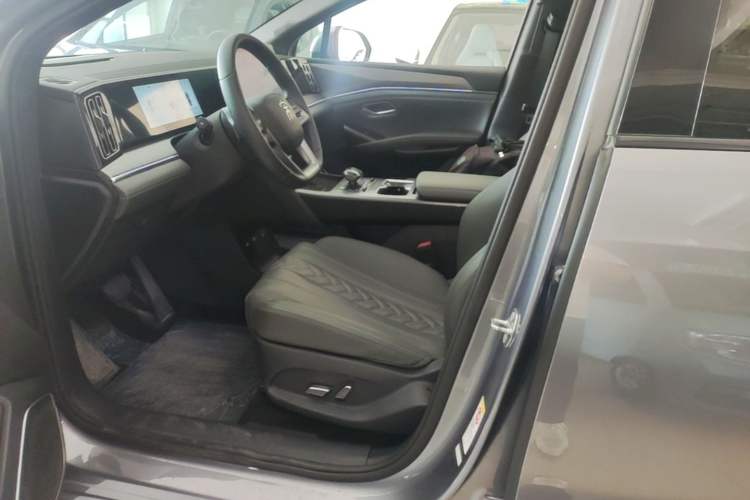 Used BYD Song L DM-i 2025 Intelligent Driving Version 112 km Beyond-Range Type