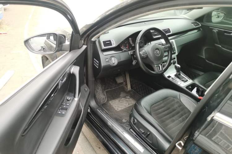 Used Volkswagen Magotan 2015 Revised Version 2.0 TSI Luxury Edition